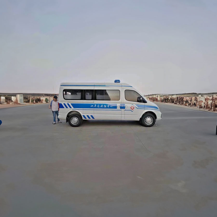 山西医科大学第二医院(山西红十字医院)租用私人救护车到昭通市鲁甸县 救护车出租一般多少钱公司