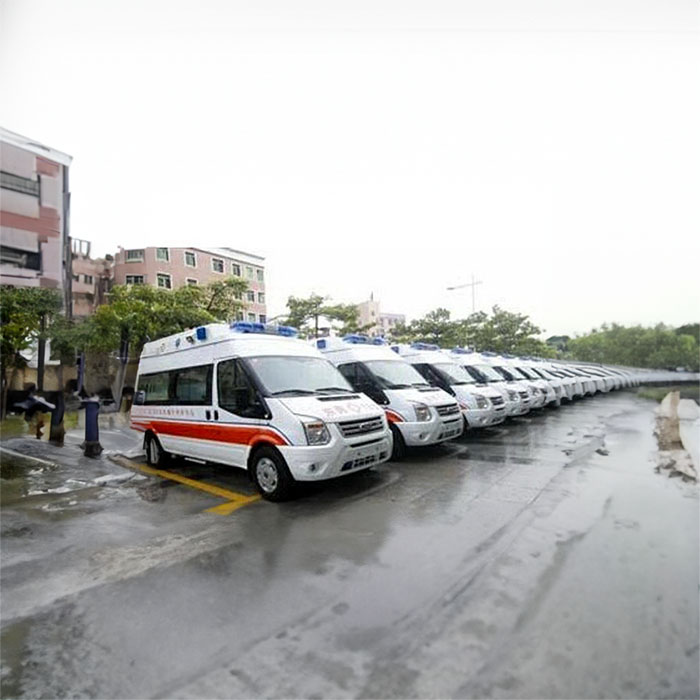 那曲地区藏医院租用私人救护车护送到喀什地区泽普县 包救护车跨省多少钱出租