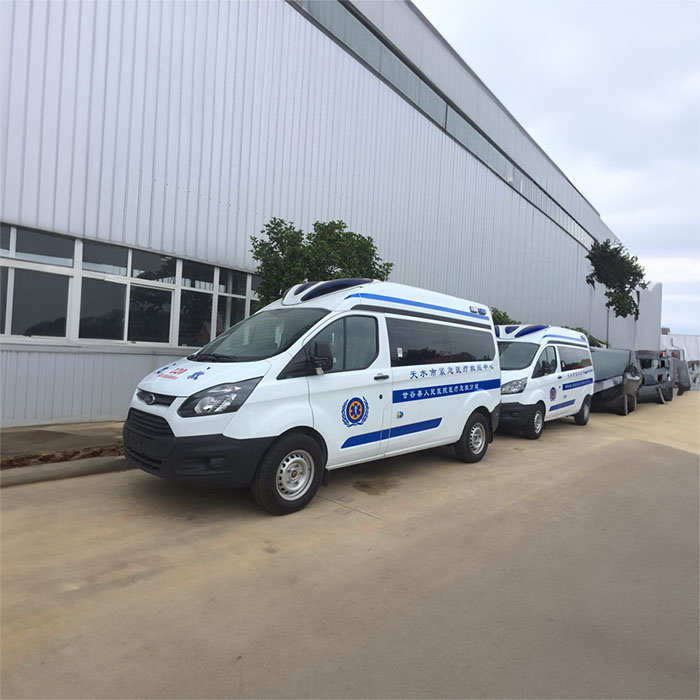 武汉市医疗救治中心出租急救车护送到大连市中山区 救护车出租多少钱