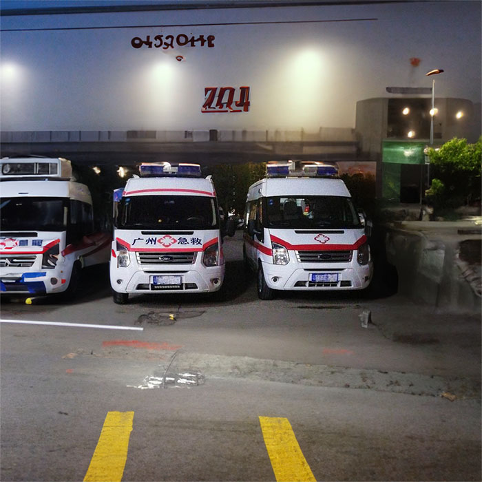 中国人民解放军总医院私人救护车出租到合肥市庐阳区 哪里有救护车出租