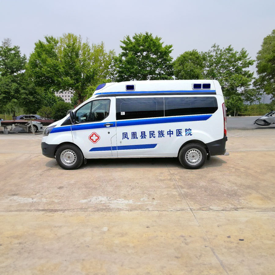 宁夏医科大学附属医院租用私人救护车到防城港市东兴市 救护车出租车多少钱一公里