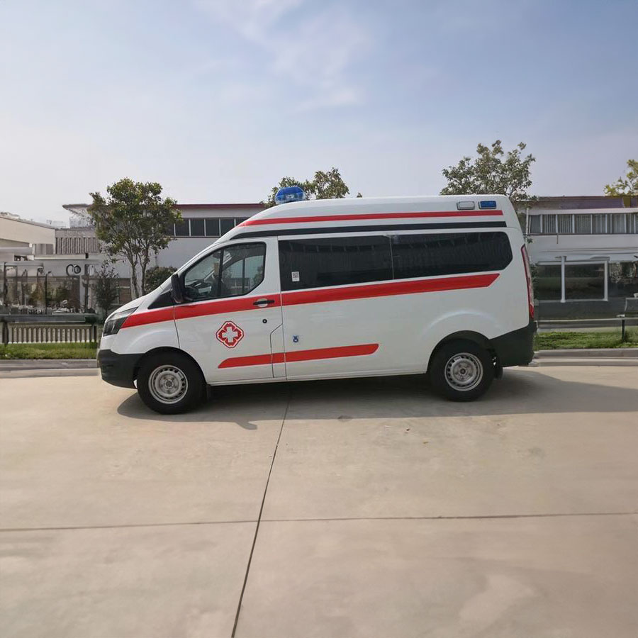 延边大学医学院附属医院预约私人救护车租赁到昌吉回族阜康市 救护车出租一般多少钱