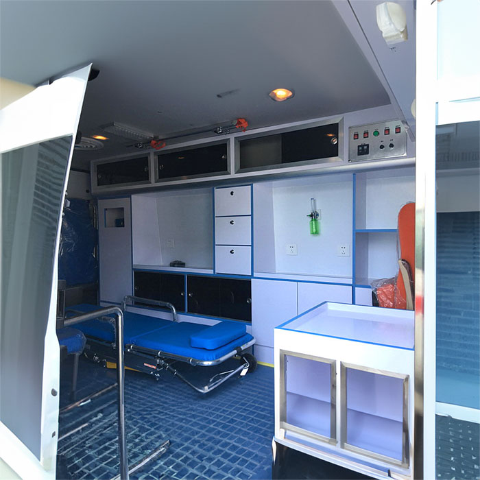 淮北市人民医院租赁私人救护车转运到铁岭市调兵山市 救护车出租需要多少钱