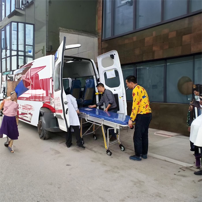 天津市中心医院（中心医院）预约私人救护车转运到河池市大化瑶族自治县 私人120救护车出租多少钱