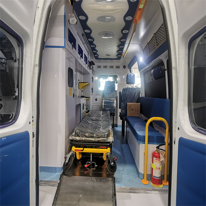 临沂市人民医院120私人救护车租赁到孝感市孝南区 长途救护车出租哪个好