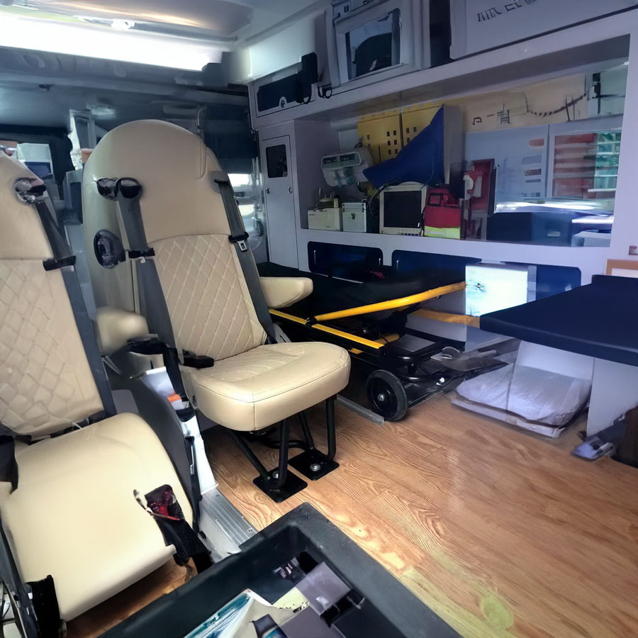 昆明彤和乳腺疾病医院120私人救护车租赁到枣庄市薛城区 哪里有救护车可以出租