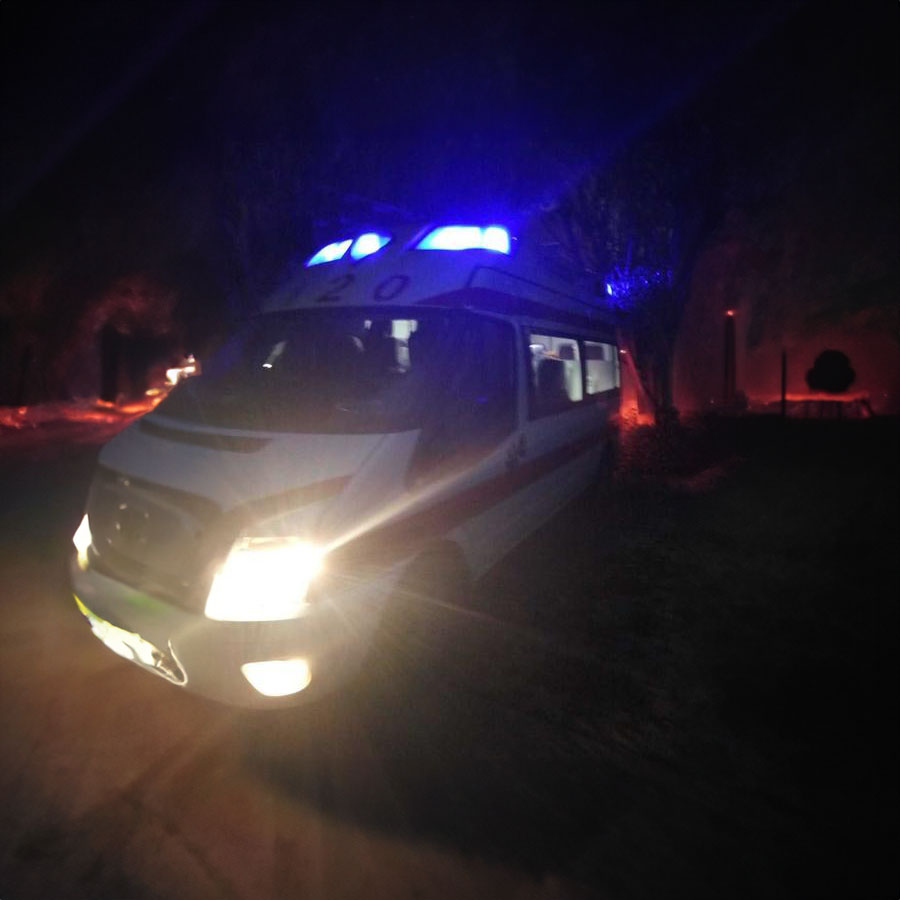 昆明医学院第二附属医院(昆明工人医院)120私人救护车租赁到来宾市 救护车出租价格大概多少钱一公里