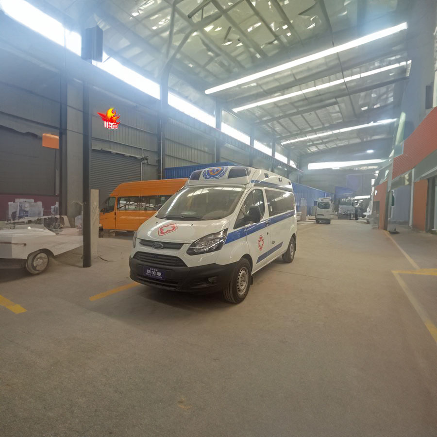 海军总医院预约私人救护车租赁到吕梁市文水县 私人救护车出租如何叫