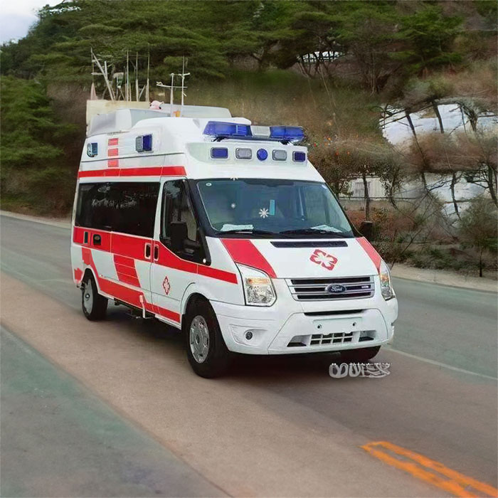 西藏自治区藏医院租私家救护车转院到南宁市市辖区 出租救护车多少钱