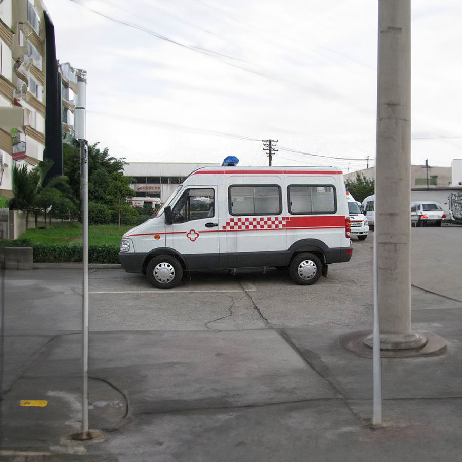 山东中医药大学附属医院(山中医附院)租赁正规救护车到营口市盖州市 哪里能出租救护车