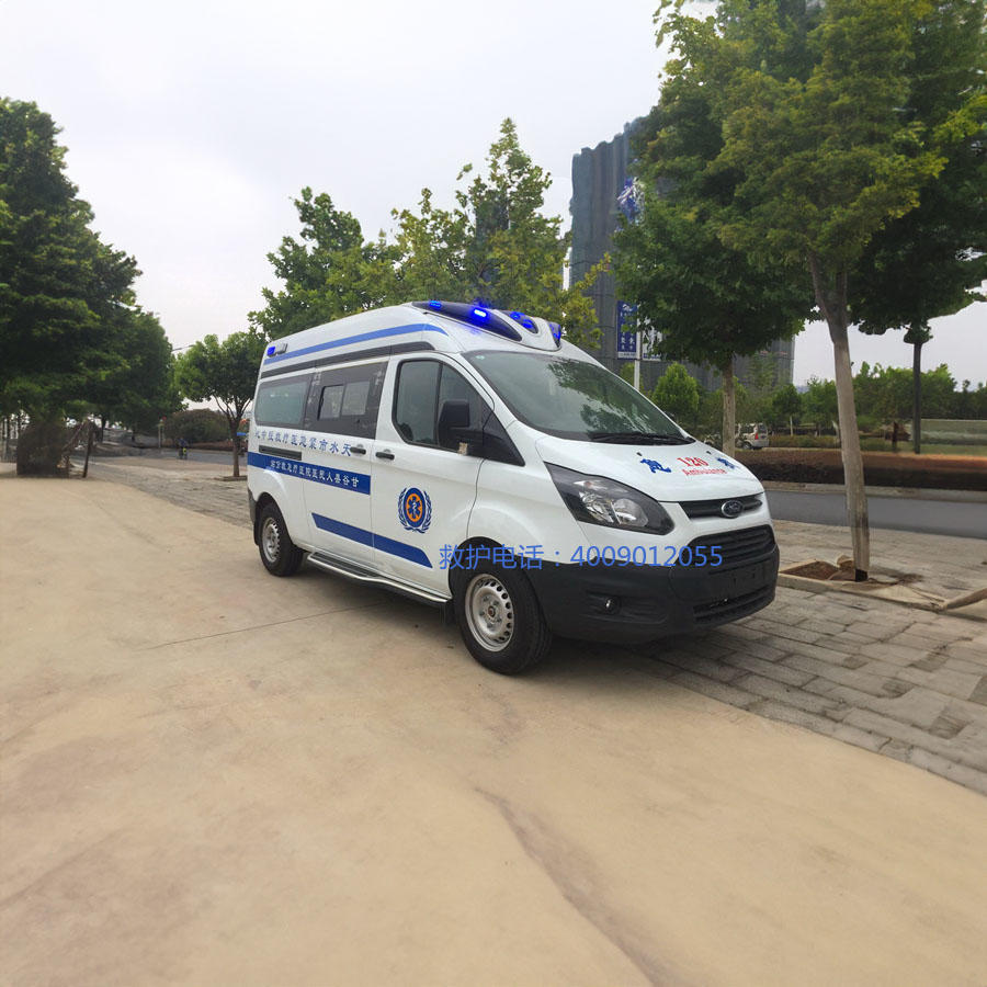 出租救护车