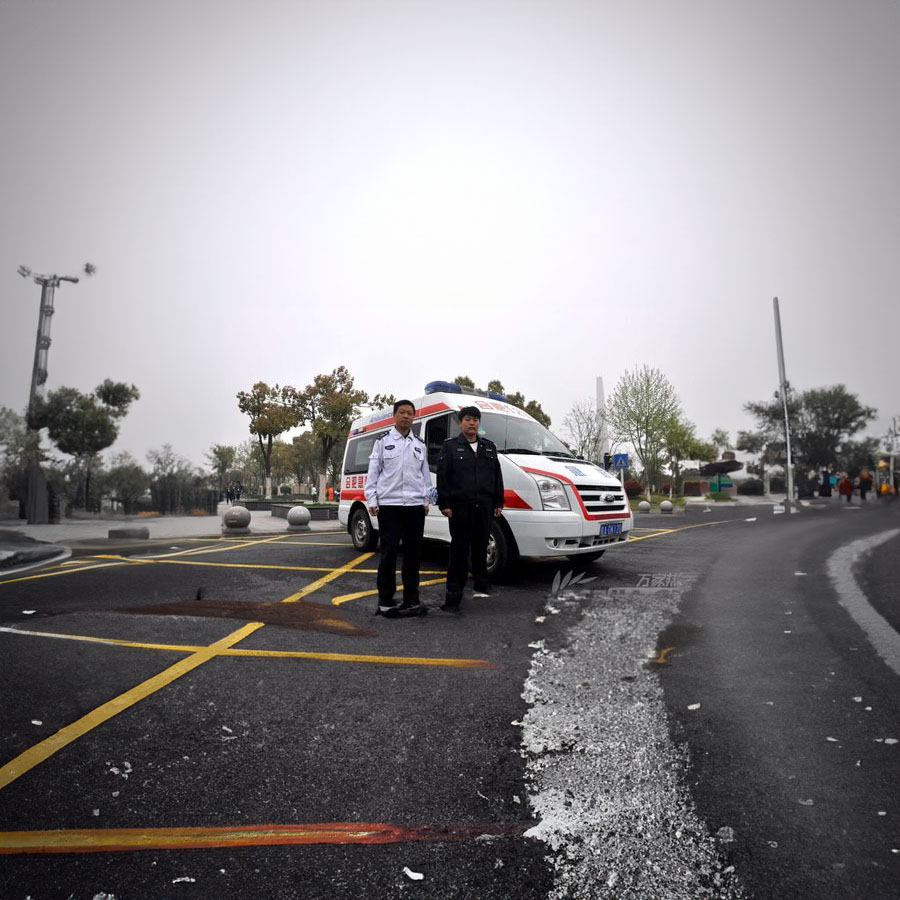 出租私人救护车联系电话