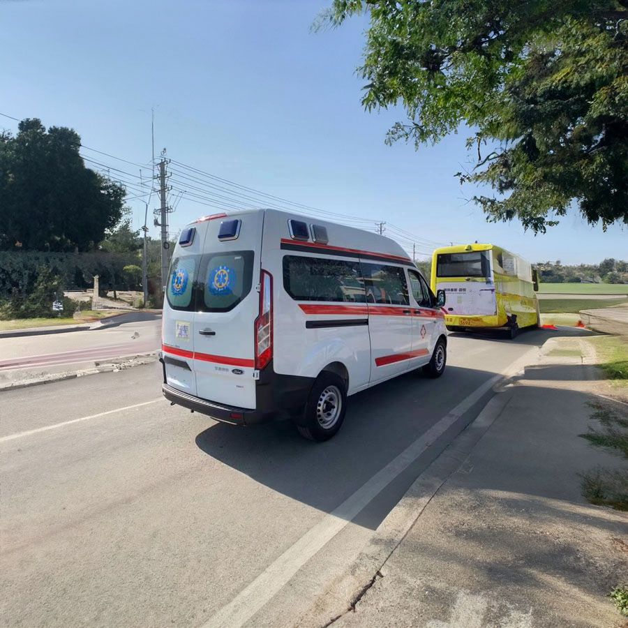 出租私人救护车电话号码