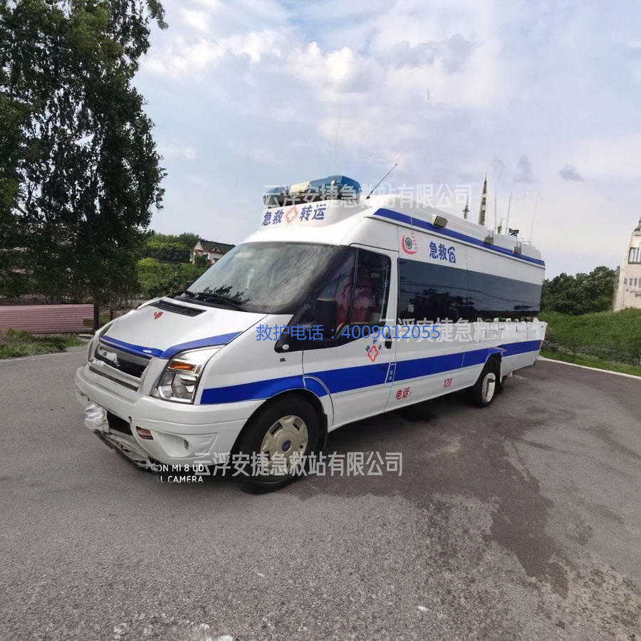 出租救护车