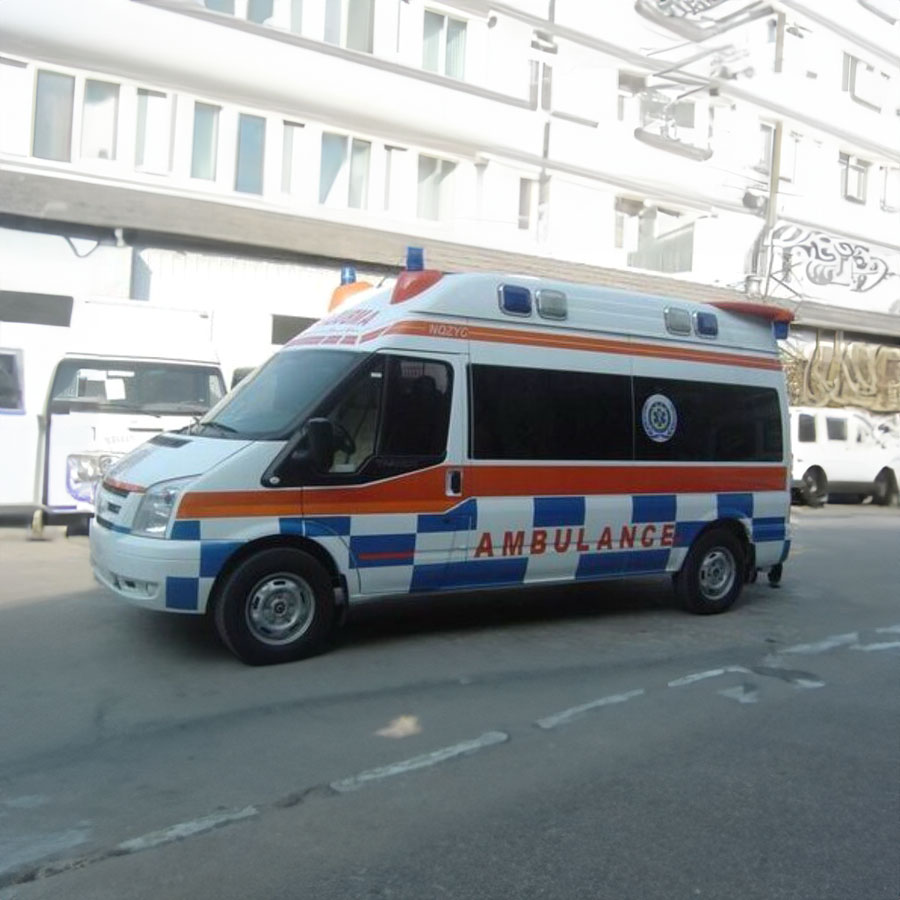 出租救护车