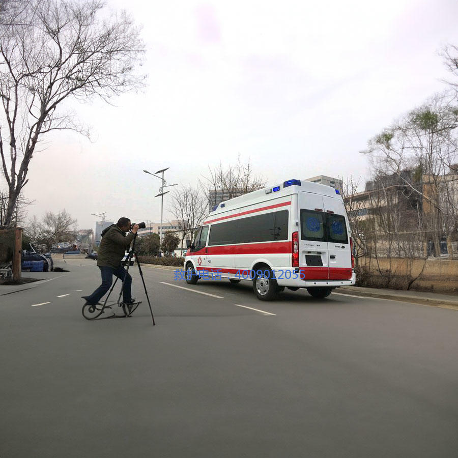 出租救护车