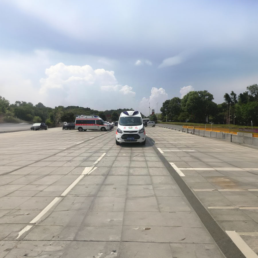 租赁私人救护车电话号码