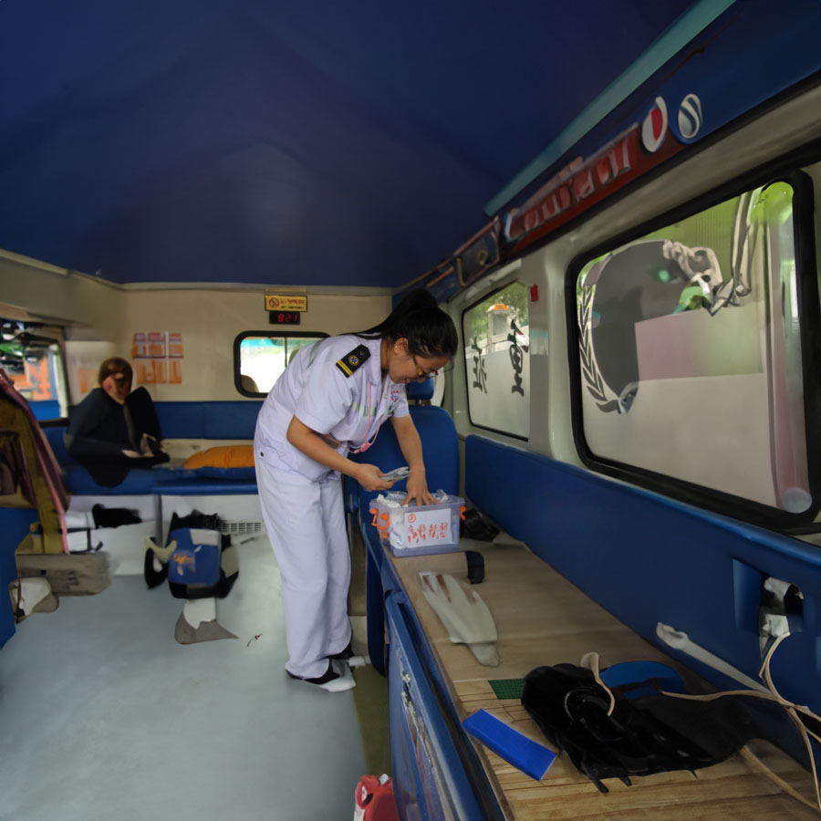 出租私人救护车电话号码