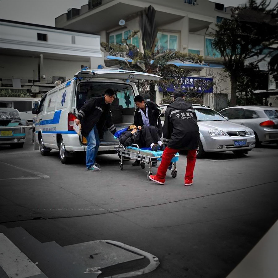 租赁私人救护车电话号码