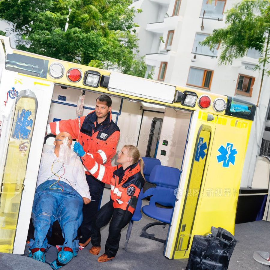 出租私人救护车