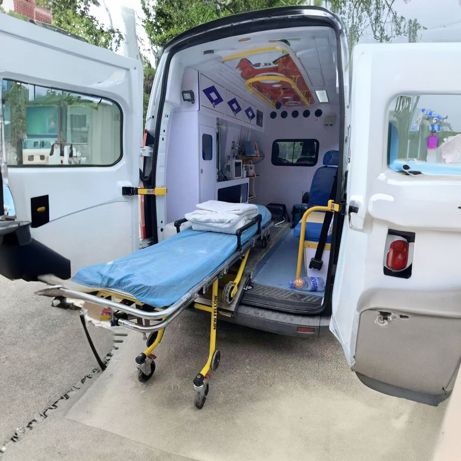 出租救护车