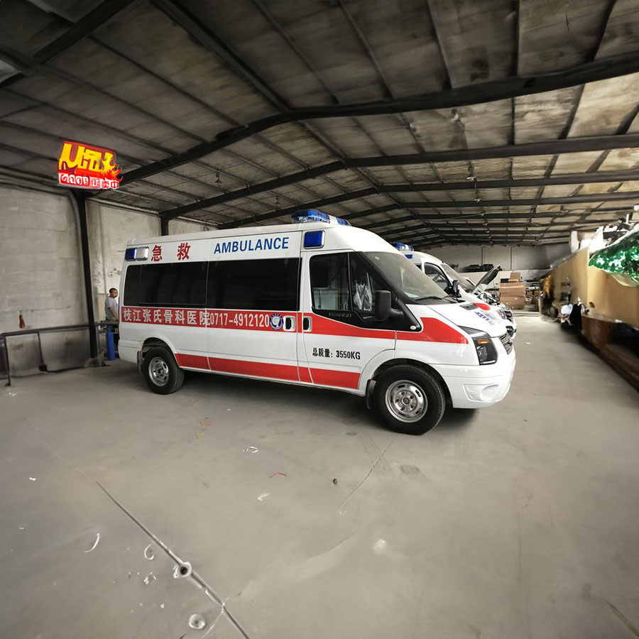 出租救护车