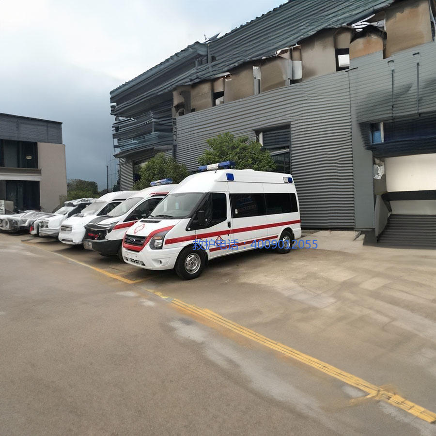 出租救护车