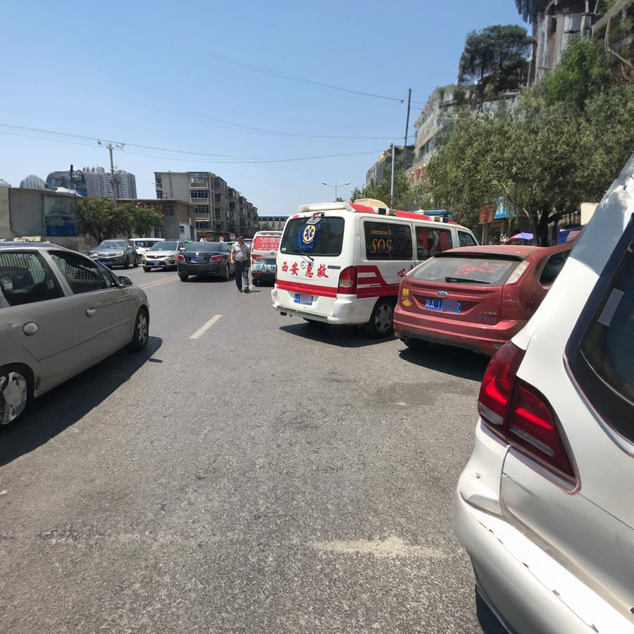 出租救护车联系电话