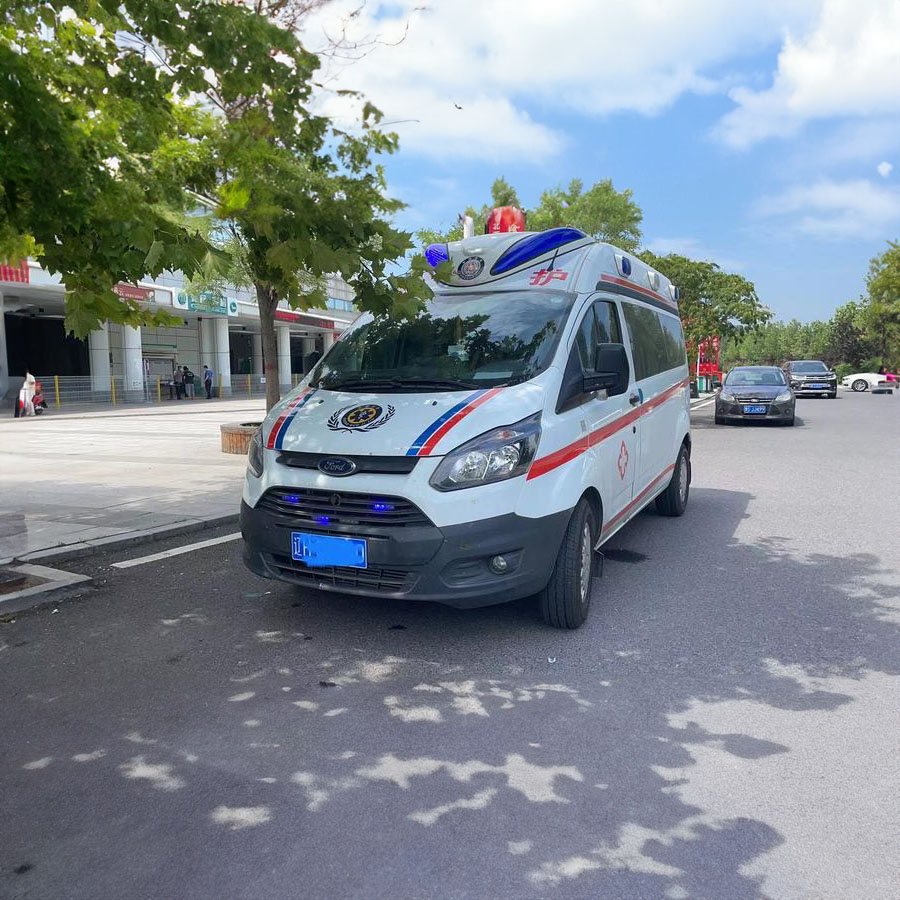 出租救护车