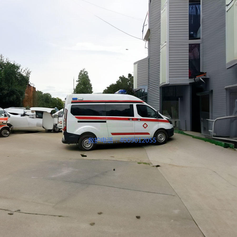 出租救护车