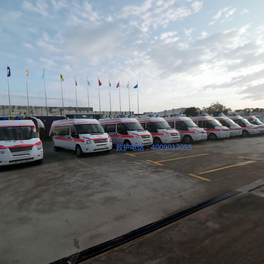 出租救护车