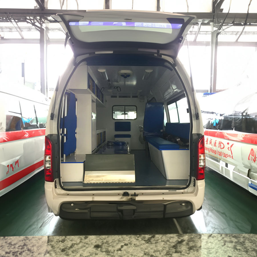 出租救护车