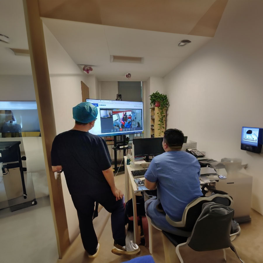 出租私人救护车联系电话