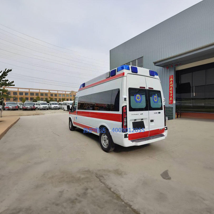 出租救护车