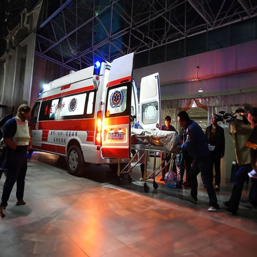 出租私人救护车电话号码