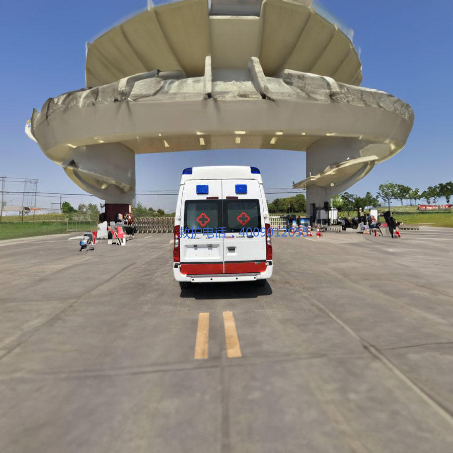 出租救护车