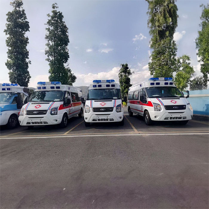 出租救护车