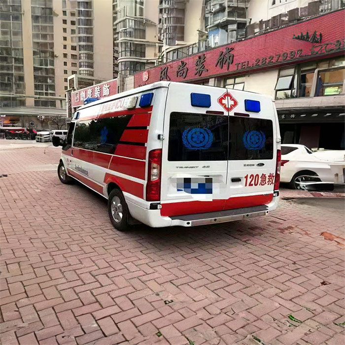 出租救护车
