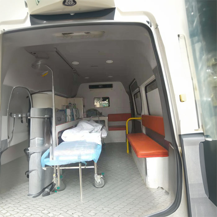 出租私人救护车电话号码