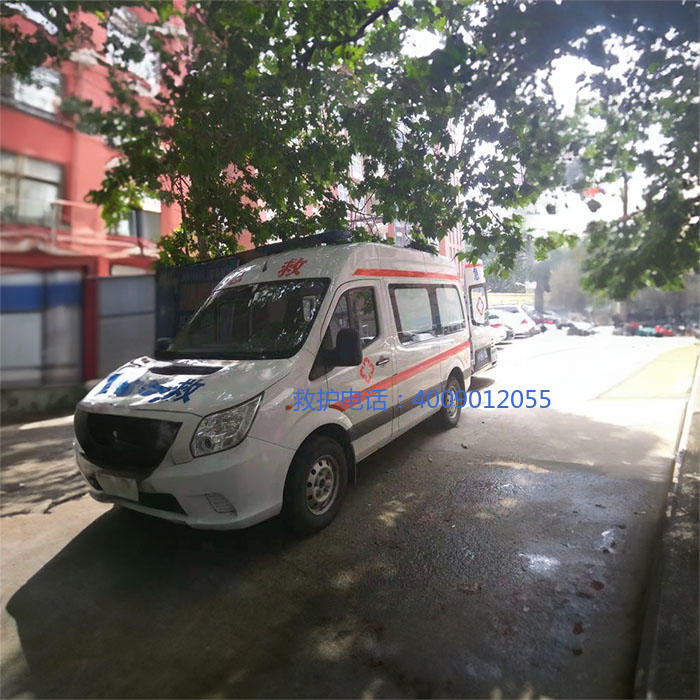 出租救护车