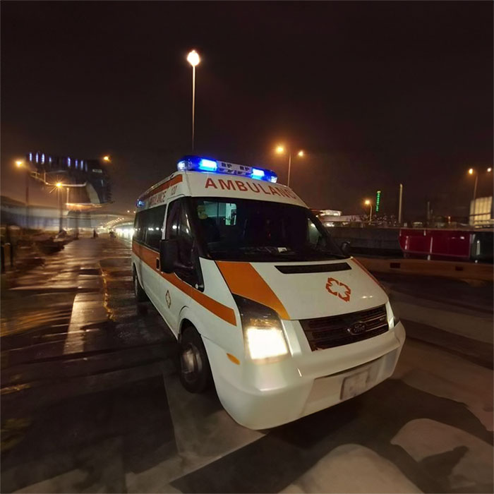 租赁私人救护车电话号码