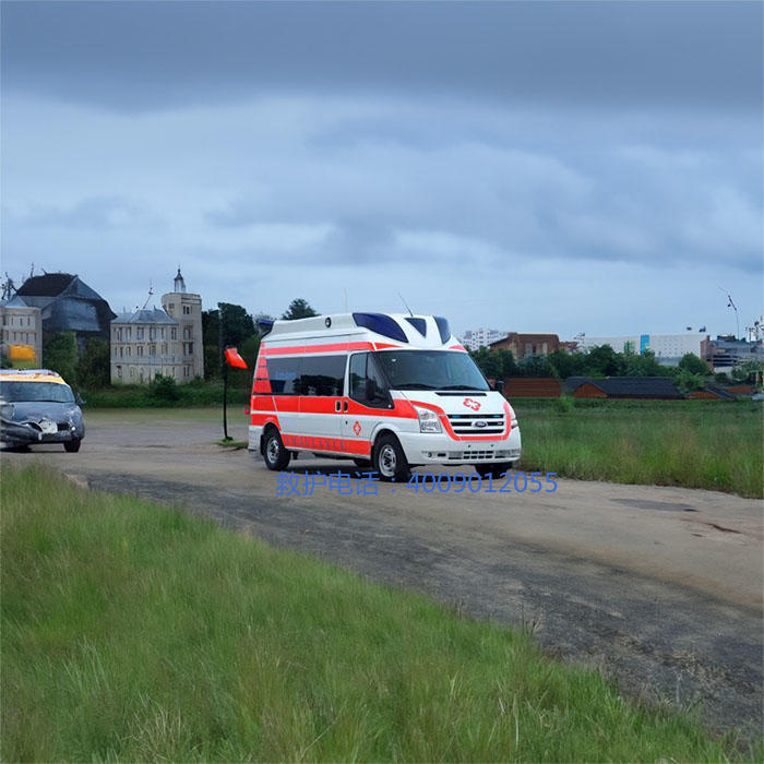 出租救护车