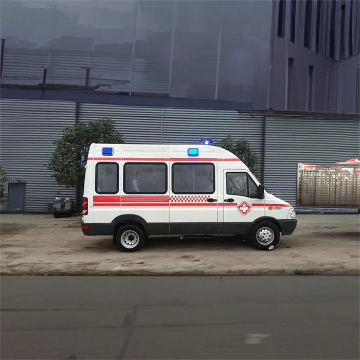 出租救护车