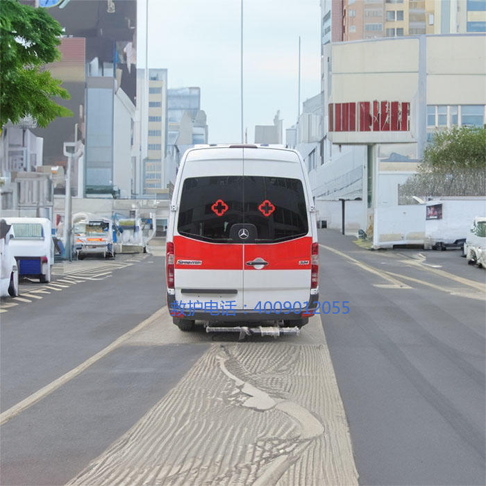 出租救护车
