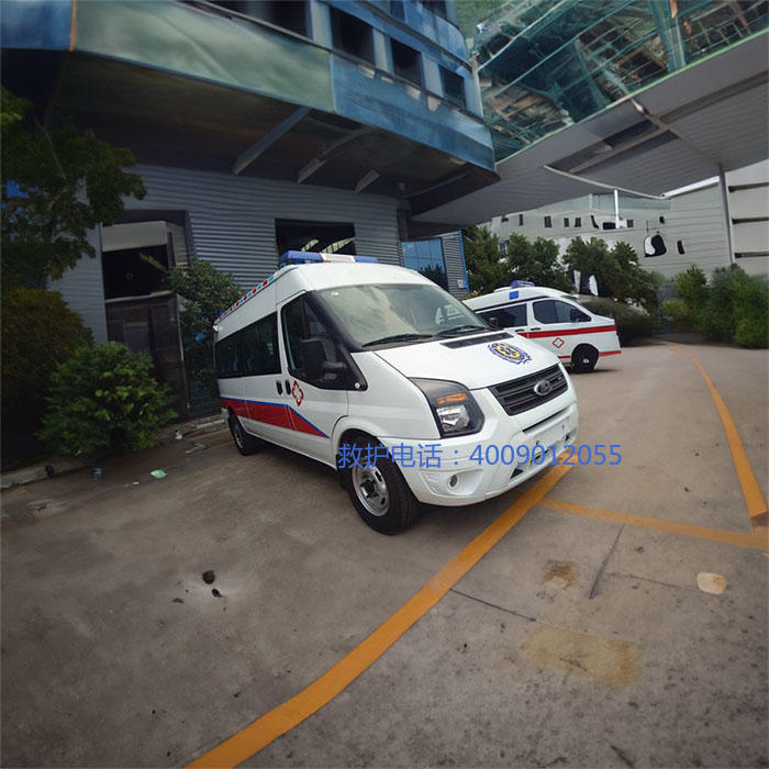 出租救护车