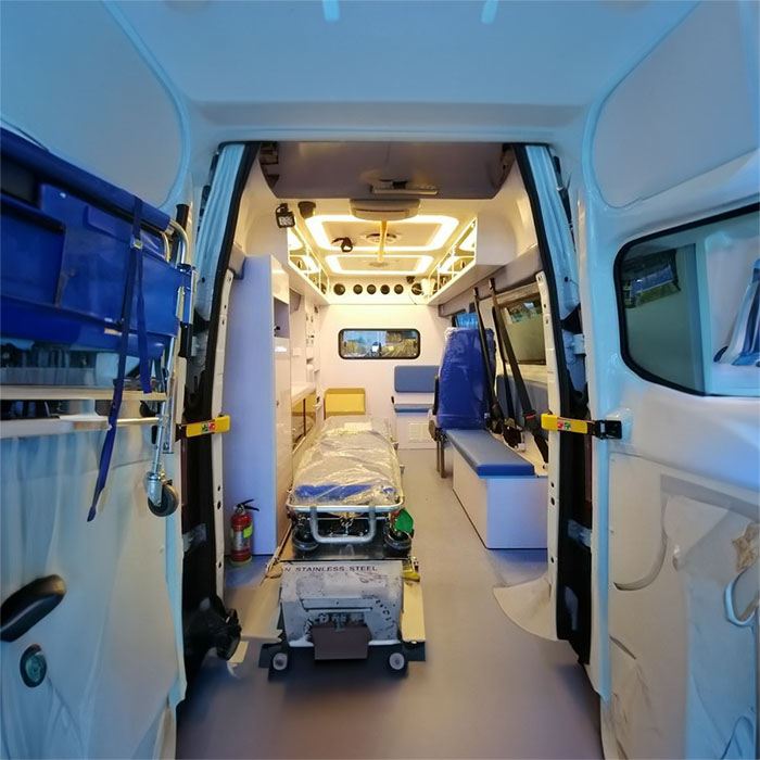 出租救护车