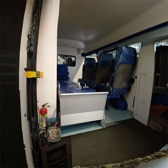 出租私人救护车联系电话