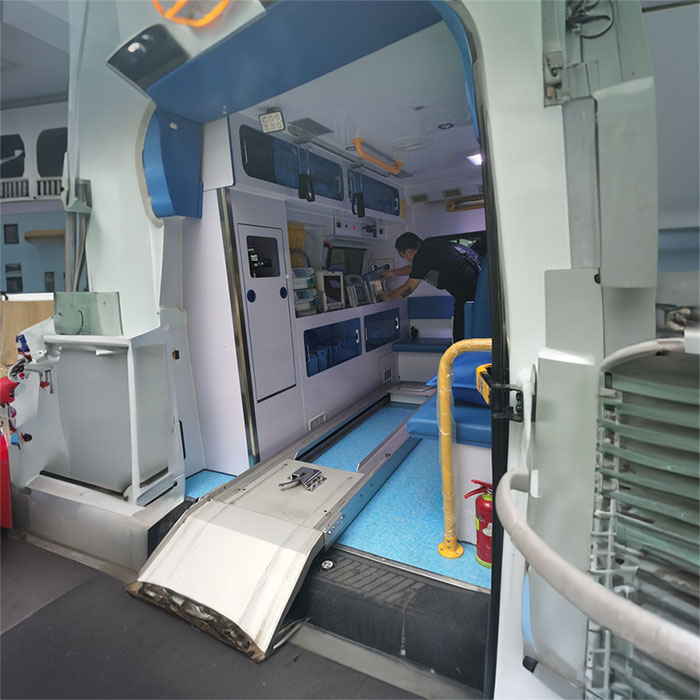 出租私人救护车联系方式