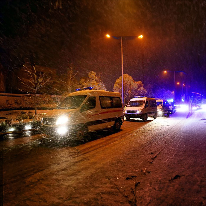 租赁私人救护车联系电话