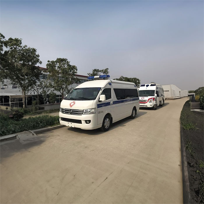 出租救护车